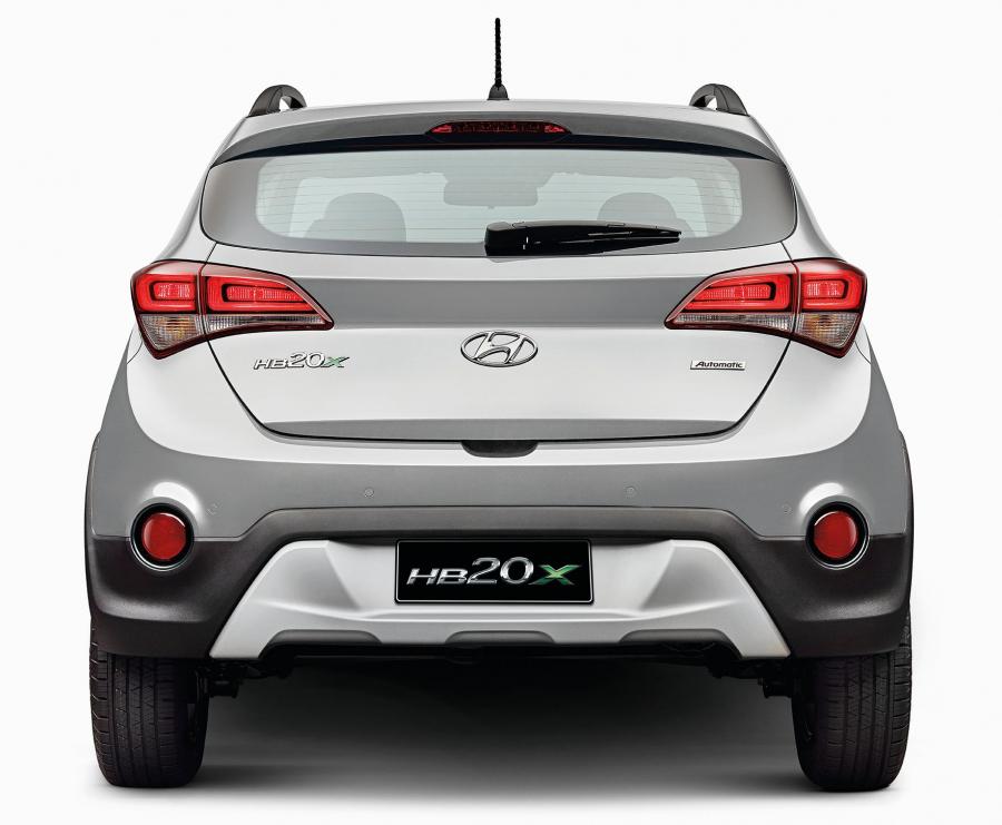  Hyundai HB20X 2015 года  (фото 20 из 25)